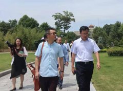 浦东水务和长桥山庄向导考察福寿园和itb8888通博集团