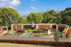 “不立碑，不占地”：我们选择让生命，以更浪漫的方法延续